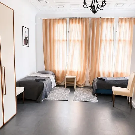 Zimmer-1 In Rathenow